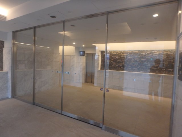 エントランス　入口部分