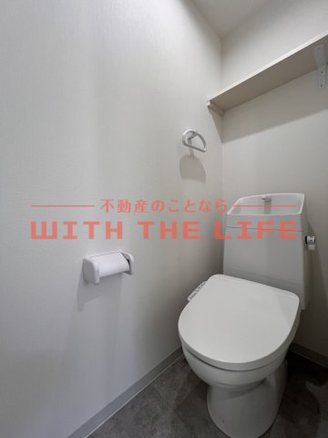 トイレ　落ち着いたトイレです。同施工会社の類似物件の写真です。 ※同