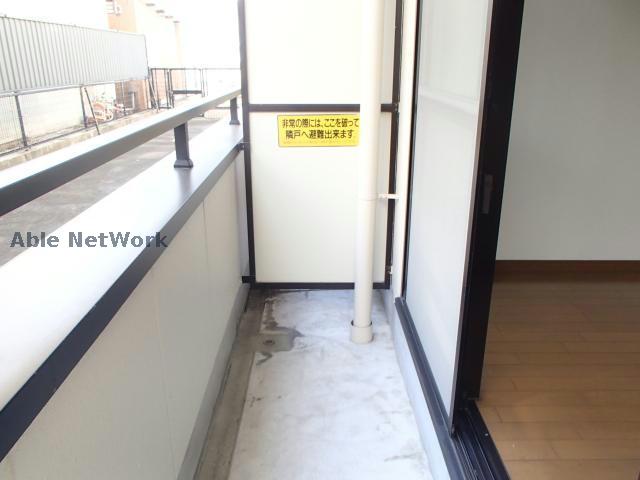 バルコニー　※同物件別部屋の写真です。