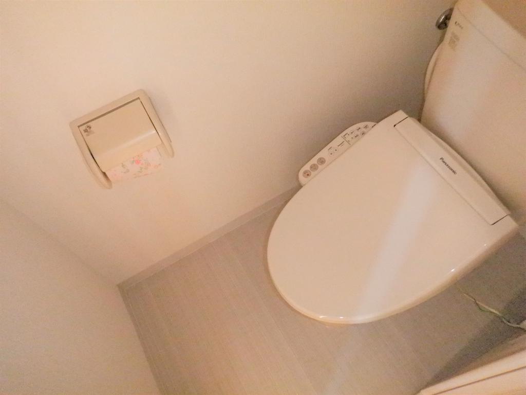 トイレ　※同建物別部屋
