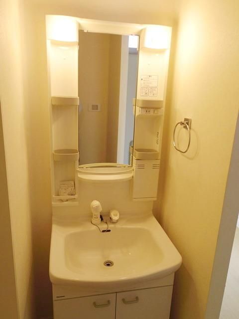 洗面設備　☆人気の海近1K物件・独立洗面台完備で女性オススメ☆