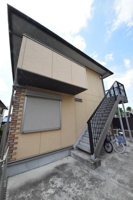 建物外観　★江ノ島電鉄江ノ島徒歩5分★内観綺麗です★