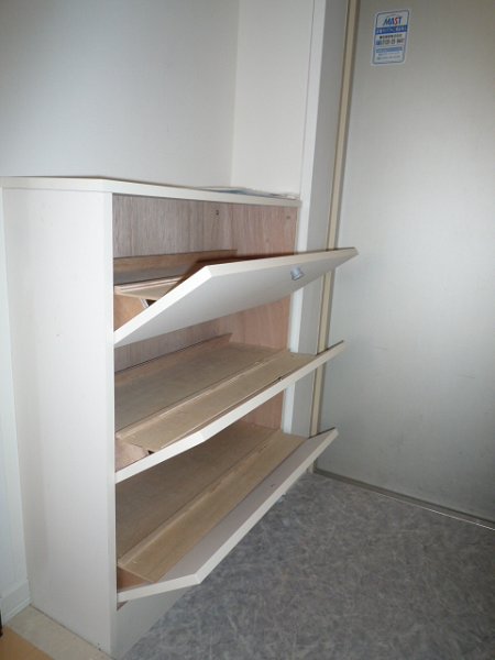 収納　シューズBOX
