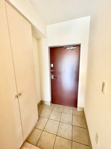 玄関　玄関※別部屋参考写真