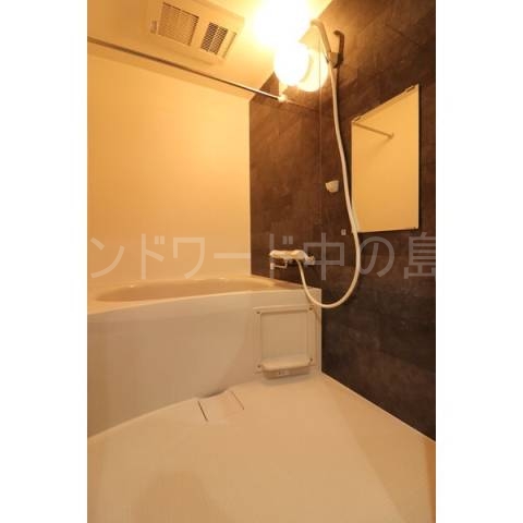 バス・シャワールーム　詳細は、ウィンドワード中の島店までご相談下さい。