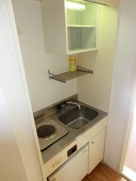 キッチン　１口電気コンロ