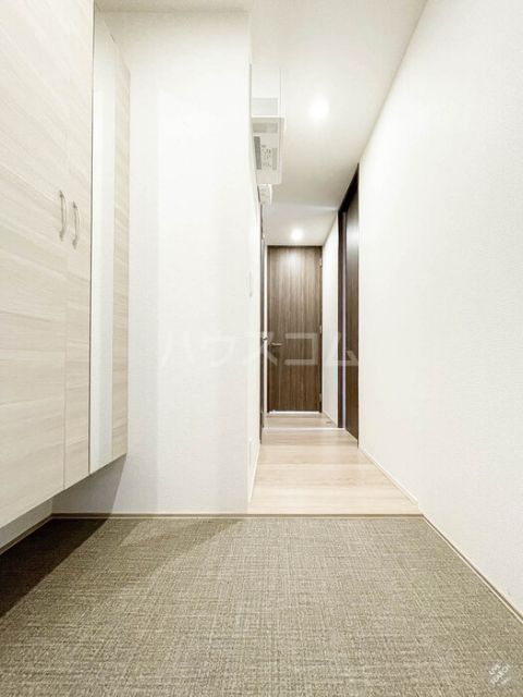 D-ROOM分梅の玄関写真