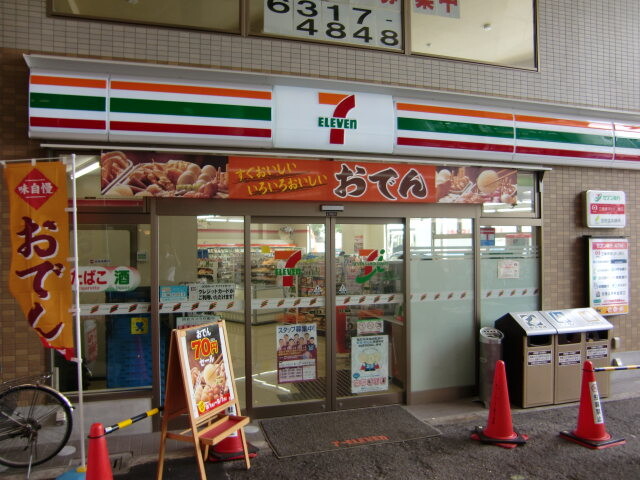 コンビニ　セブン-イレブン 大阪十三東２丁目店（コンビニ）まで170m