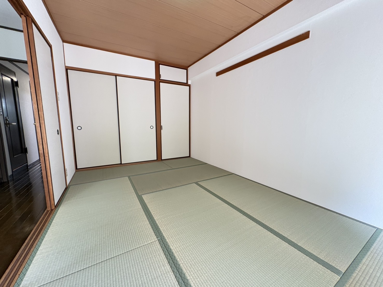 ライオンズマンション北畠の居間写真
