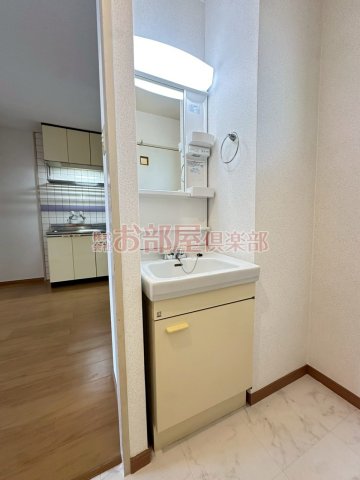 洗面設備　忙しい朝には欠かせない洗面所です