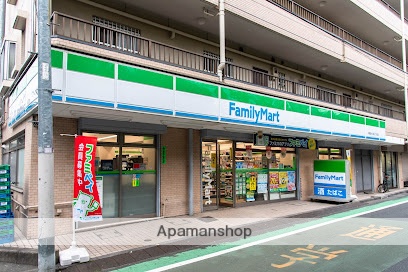 コンビニ　ファミリーマート新宿大久保二丁目店（コンビニ）まで468m