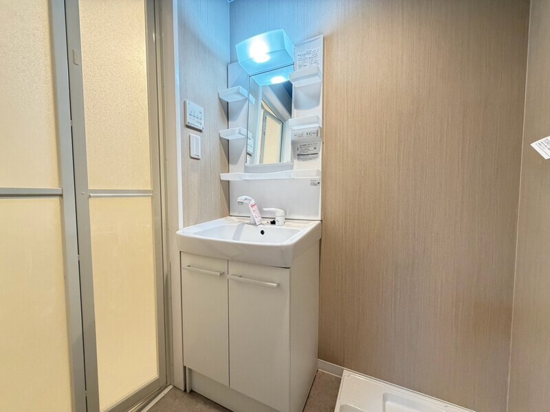深草小久保町 新築アパートの内装写真