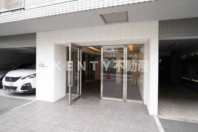 エントランス　毎日通るエントランスはこのようになっています