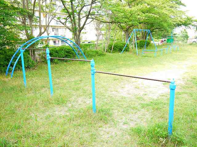 公園　学園朝日西町街区公園（公園）まで310m