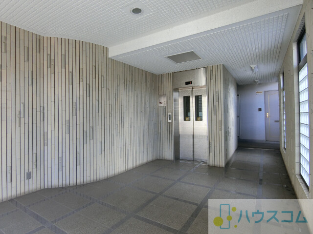 ロビー