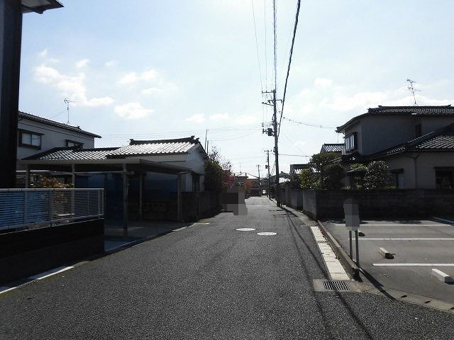 その他　前面道路（その他）まで0m