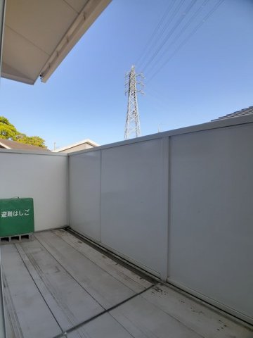 バルコニー　落ち着いた時間を過ごせるバルコニーです