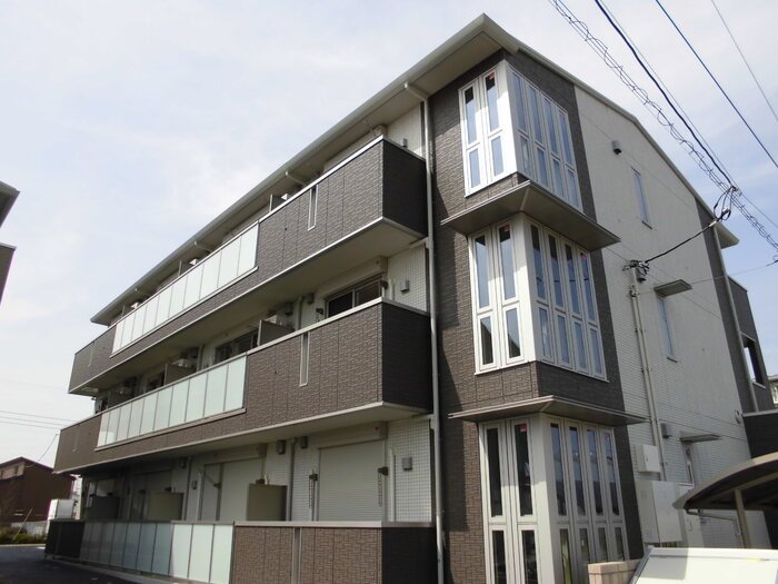 建物外観　メルヴェーユ三郷中央Cのご紹介は住まいの窓口アソシエにお任せ