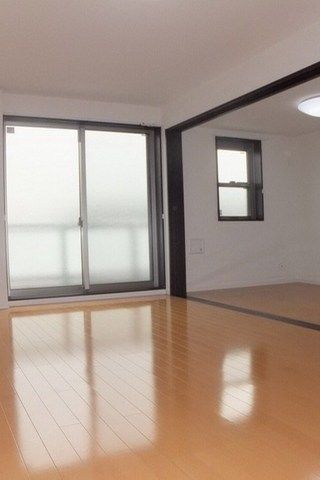 居室・リビング　日当たり良好