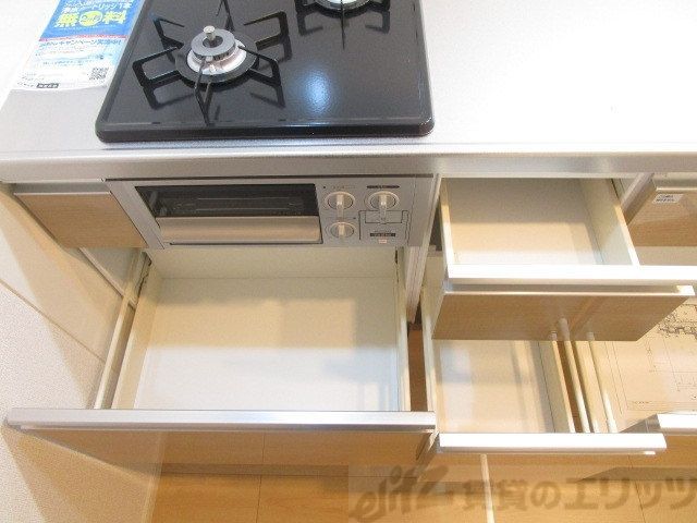 収納　キッチン