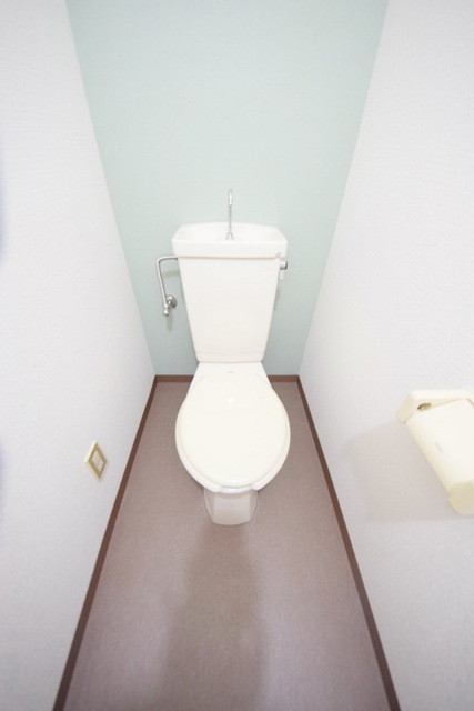 トイレ　～トイレですっきり～