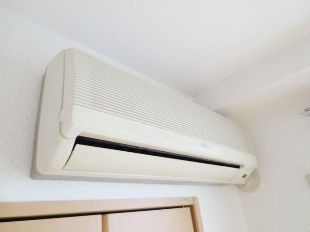 その他　★エアコン★