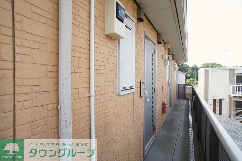 エントランス　エントランス