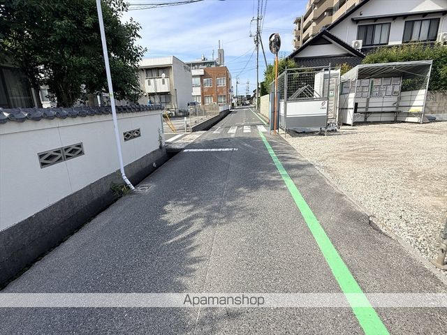 その他　前面道路（その他）まで0m