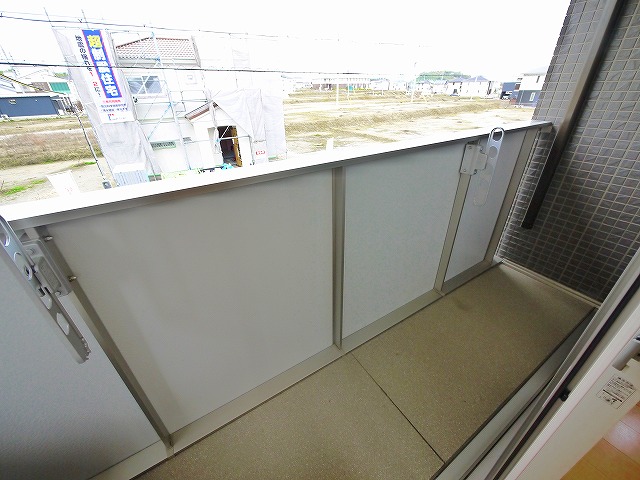 バルコニー　広々としたバルコニーです