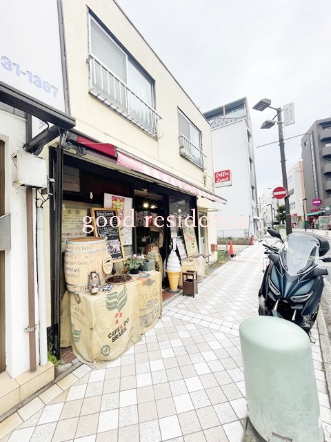 飲食店　view（ビュー）（飲食店）まで180m