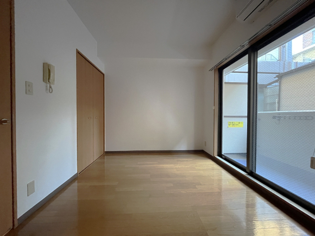その他部屋・スペース　収納２箇所あり