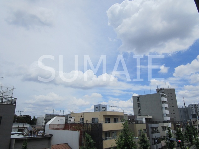 眺望　バルコニーからの景色です☆