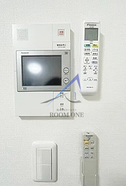 セキュリティ　モニター付インターホンです。