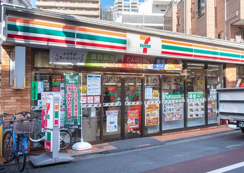 コンビニ　セブンイレブン不動前駅東店（コンビニ）まで356m
