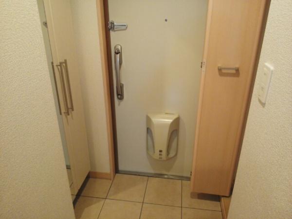 玄関　玄関！
