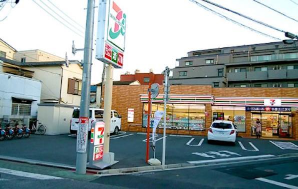コンビニ　セブンイレブン 大田区東蒲田キネマ通り店（コンビニ）まで193m