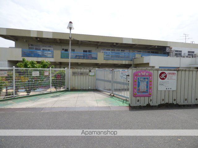 幼稚園・保育園　小曽根こども園（幼稚園・保育園）まで234m