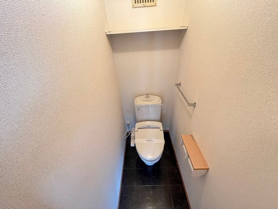 トイレ　※別部屋の写真です