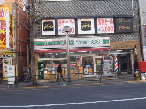 コンビニ　ローソンストア100新大久保駅前店（コンビニ）まで161m