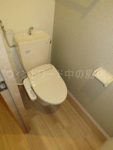 トイレ　詳細は、ウィンドワード中の島店までご相談下さい。