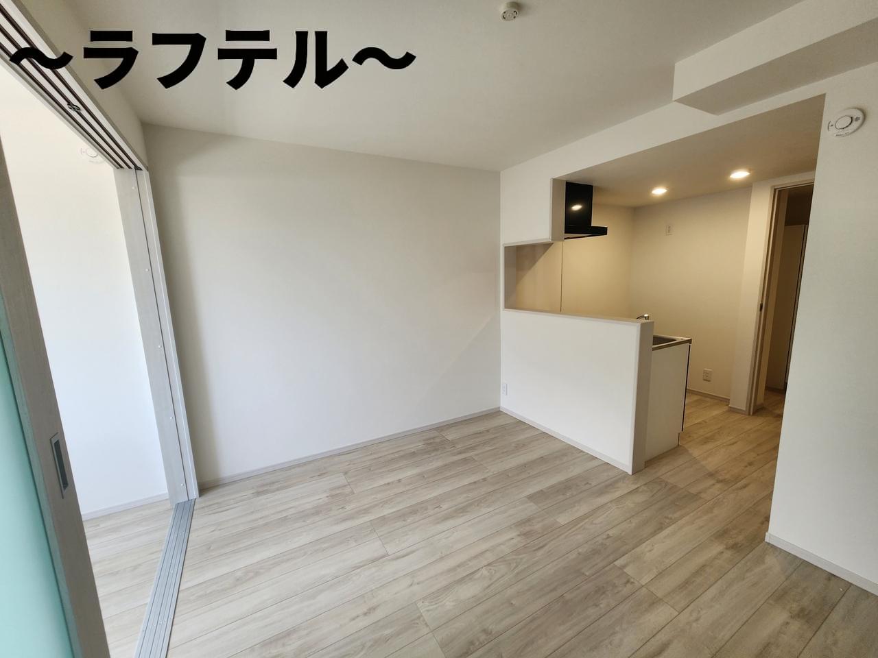 居室・リビング　同メーカー施工　別部屋イメージ写真
