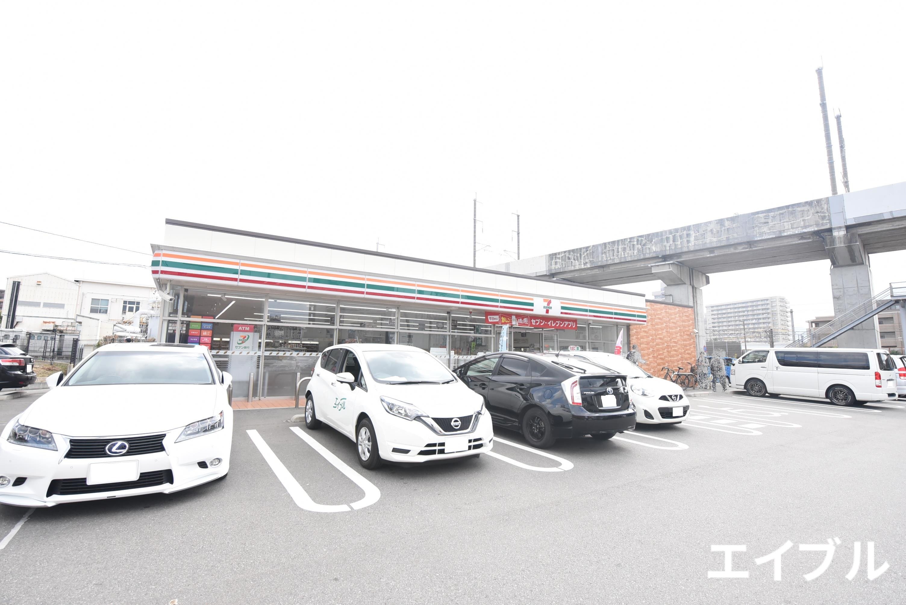 コンビニ　セブンイレブン博多竹下2丁目店（コンビニ）まで389m
