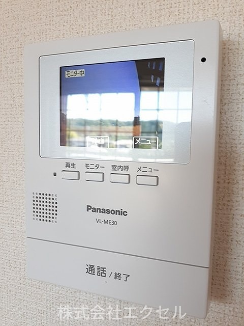 セキュリティ　モニター付きインターホンです。