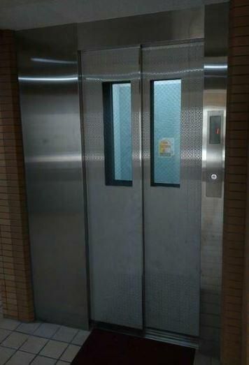 ロビー