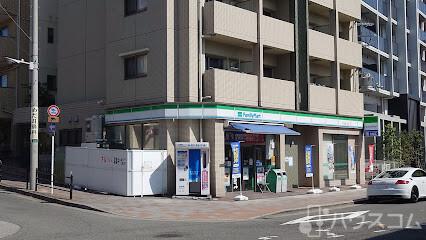 コンビニ　ファミリーマート 西三国四丁目店（コンビニ）まで190m