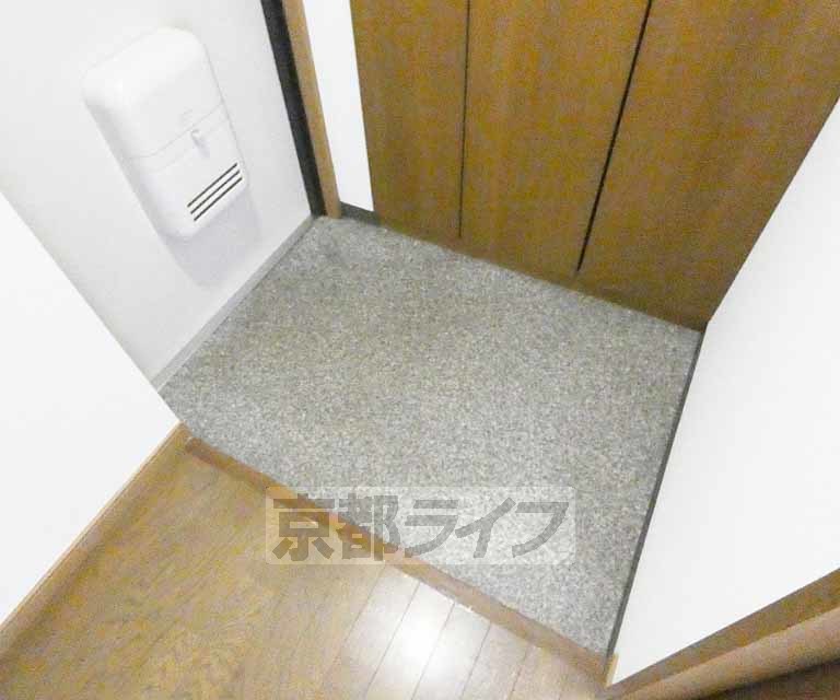 玄関　靴収納付の玄関