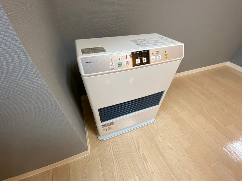 その他設備　灯油暖房です。札幌の寒い冬もこれで大丈夫！