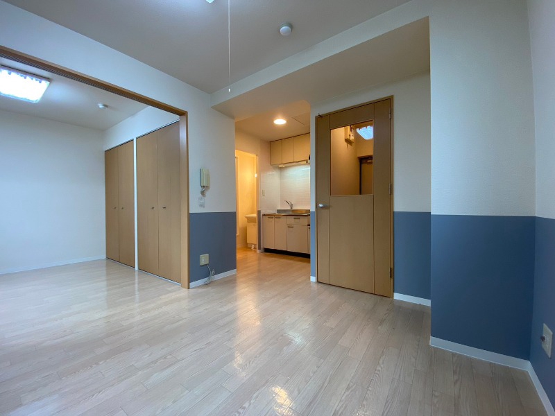 居室・リビング　広くてキレイなお部屋が広がっていて、充実した生活が送れそう。