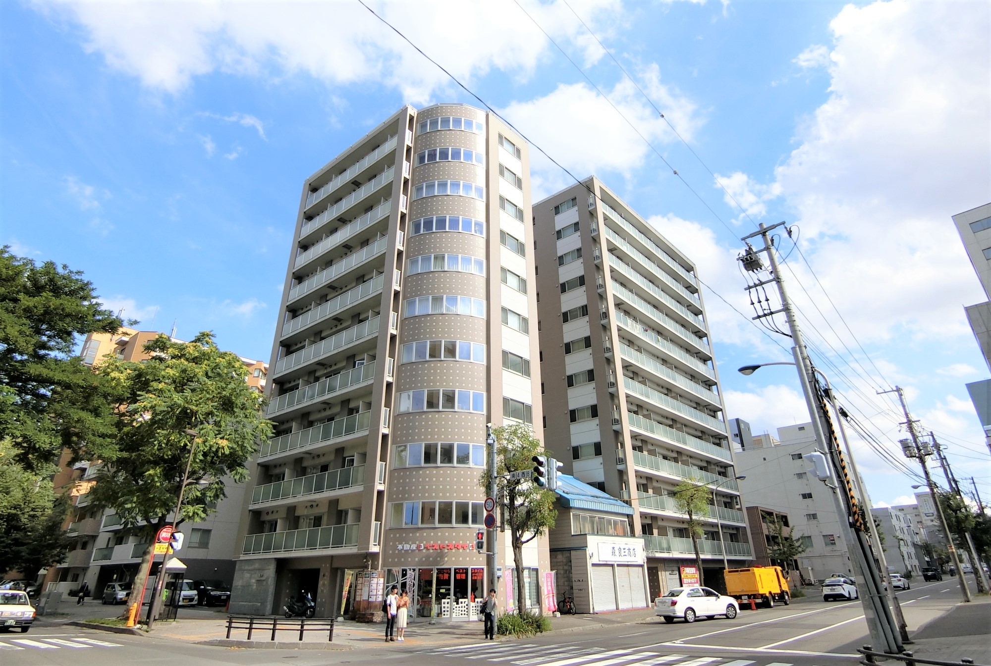 建物外観