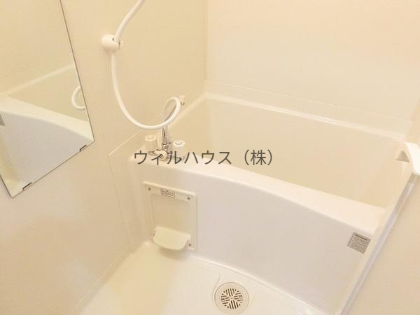 バス・シャワールーム　キレイです！